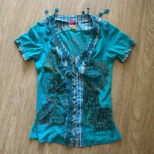 Save the Queen Short Sleeve Mesh Colorful Button Down Top Like New Large
